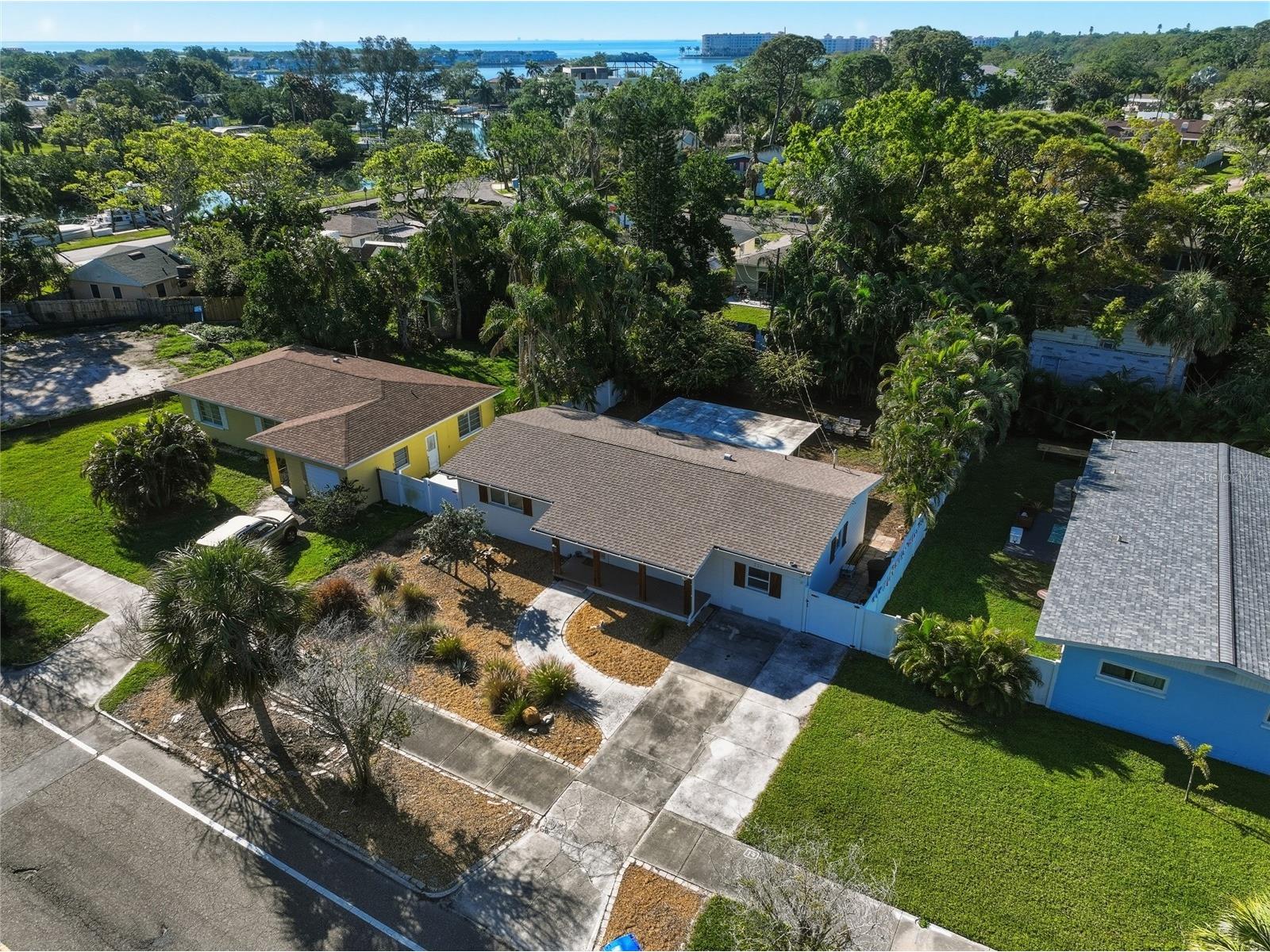 220 45th Avenue S Saint Petersburg FL 33705 TB8489649 image24
