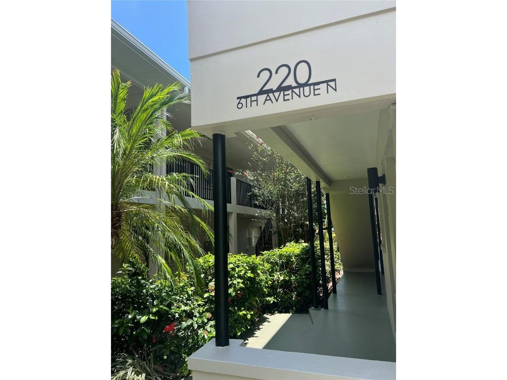 220 6th Avenue #8 Saint Petersburg FL 33701 T3506006 image1