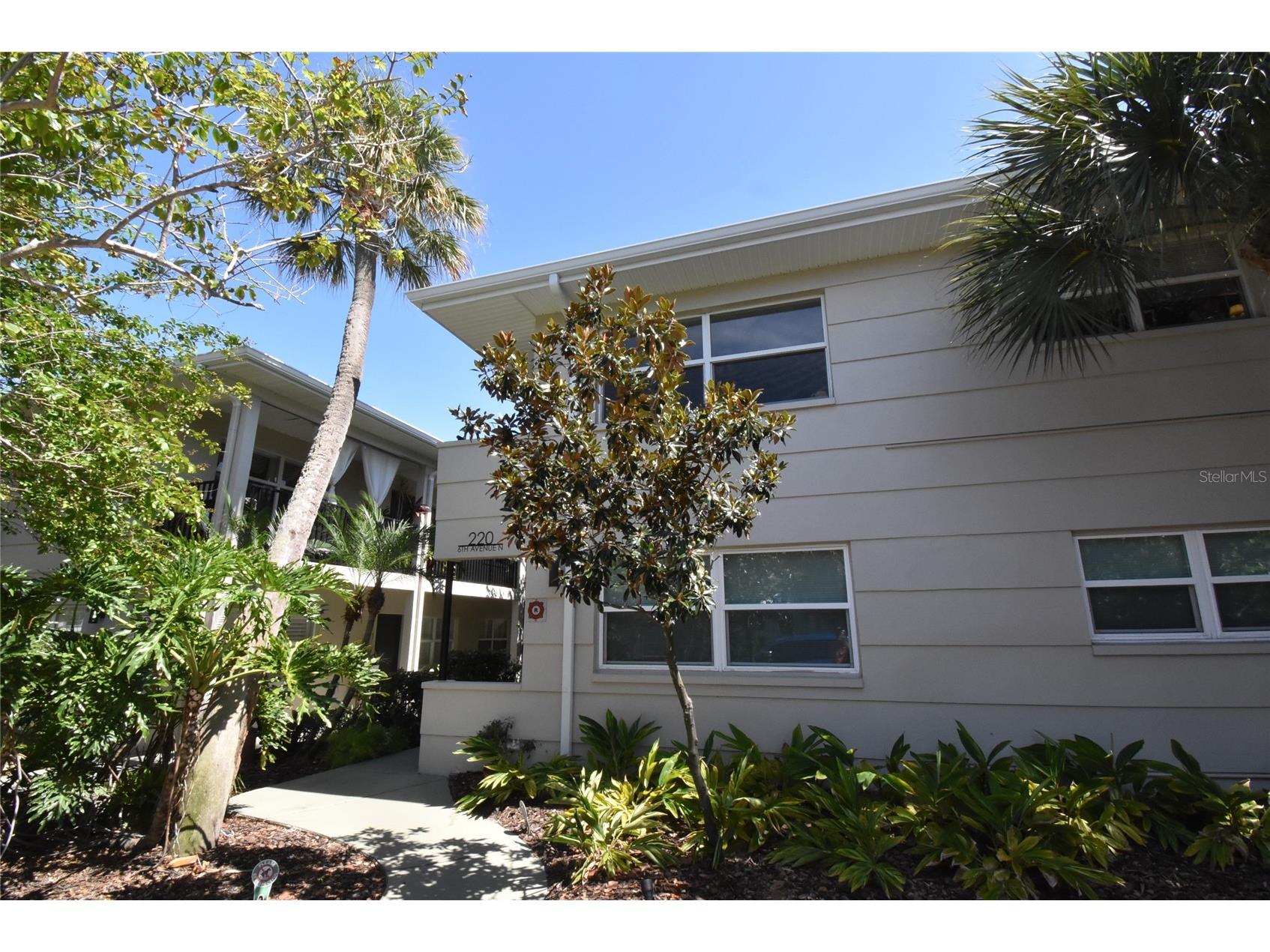 220 6th Avenue N #11 Saint Petersburg FL 33701 C7527176 image1