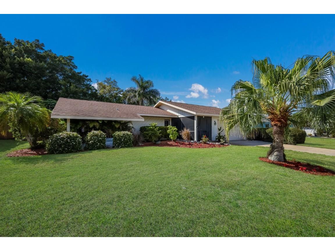 220 70th Street NW Bradenton FL 34209 A4602855 image1