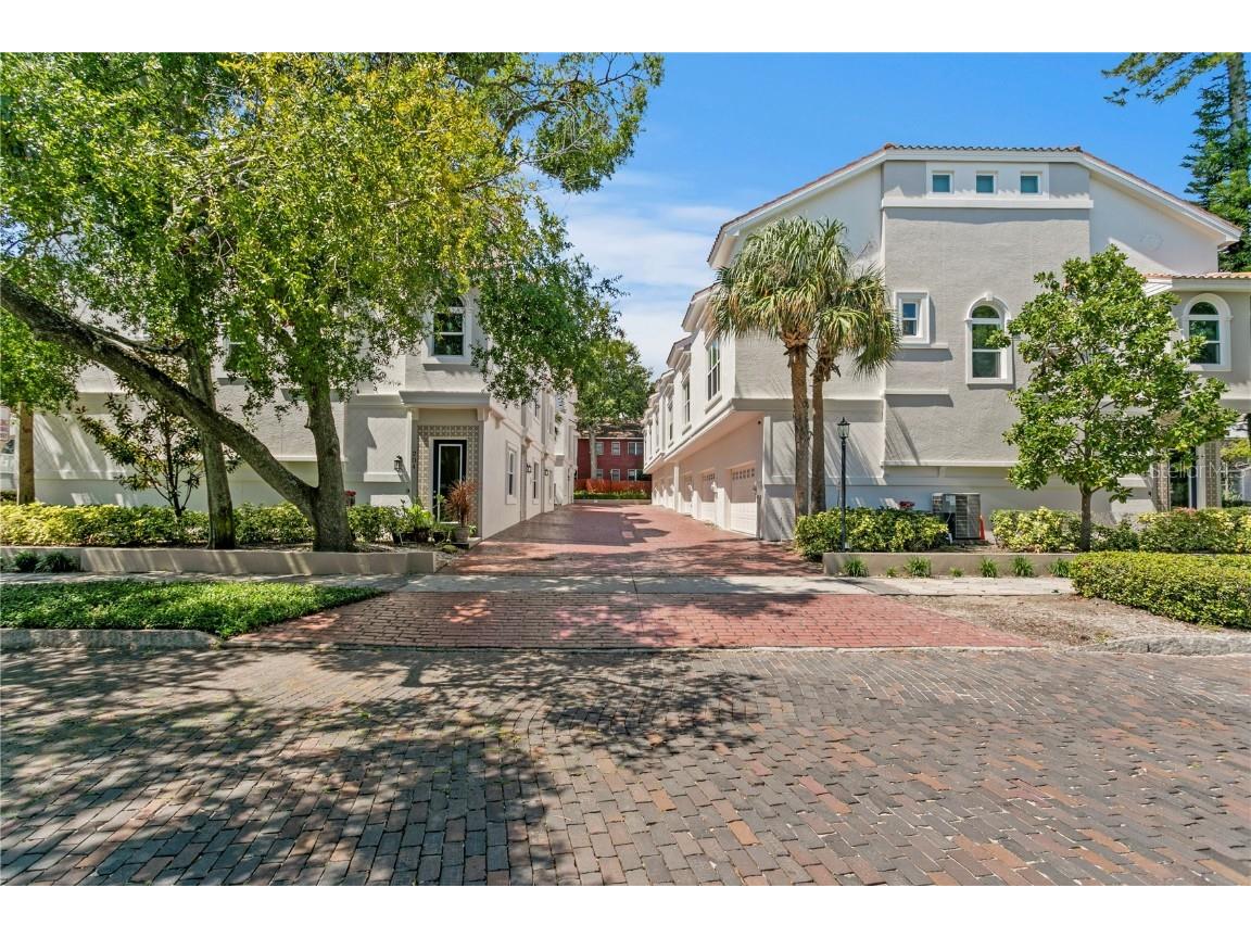 220 7th Avenue N #220 Saint Petersburg FL 33701 TB8442284 image1