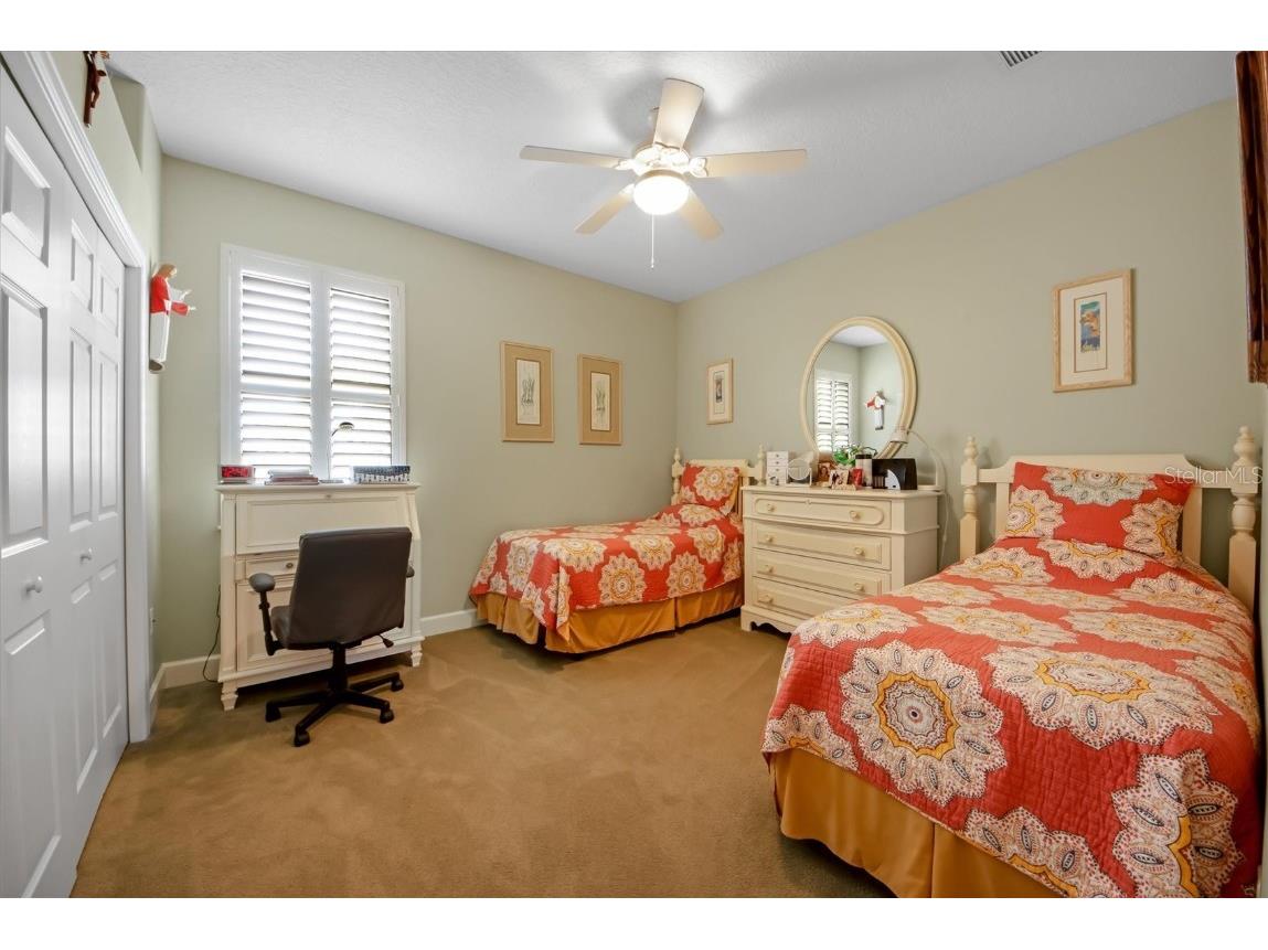 220 82nd Street Holmes Beach FL 34217 A4675931 image5