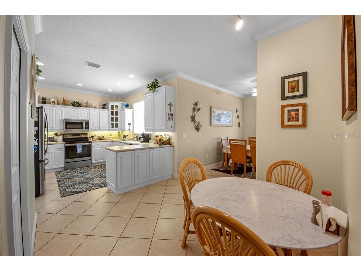 220 82nd Street Holmes Beach FL 34217 A4675931 image8