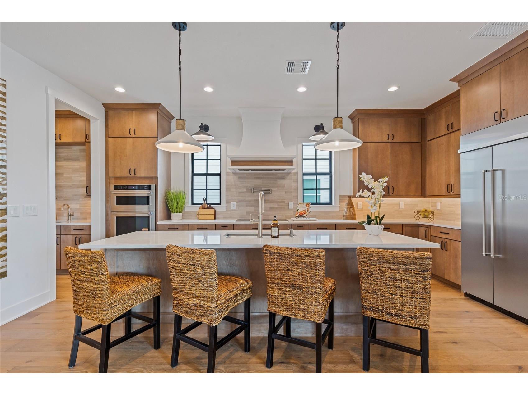 220 90th Avenue NE Saint Petersburg FL 33702 TB8423274 image13