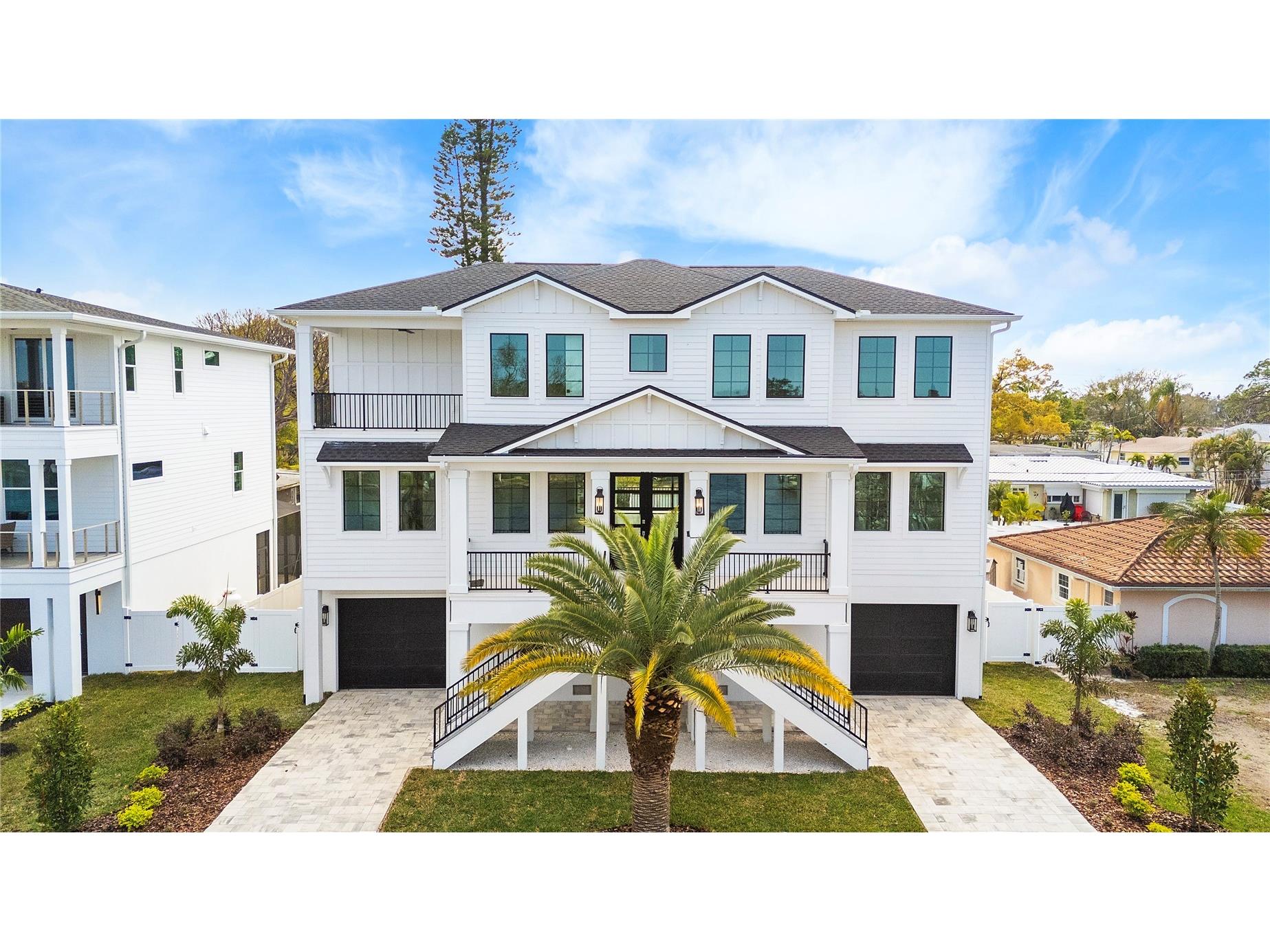 220 90th Avenue NE Saint Petersburg FL 33702 TB8423274 image2