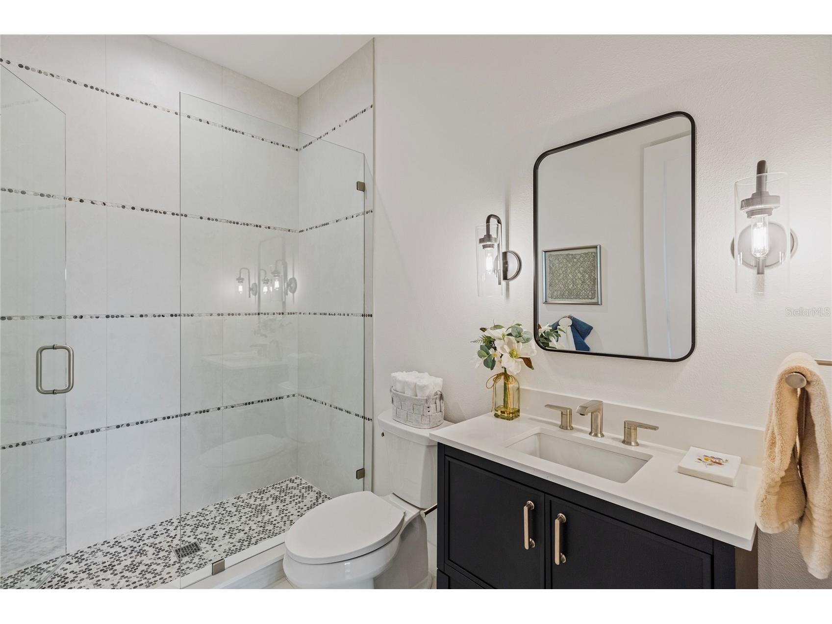 220 90th Avenue NE Saint Petersburg FL 33702 TB8423274 image27