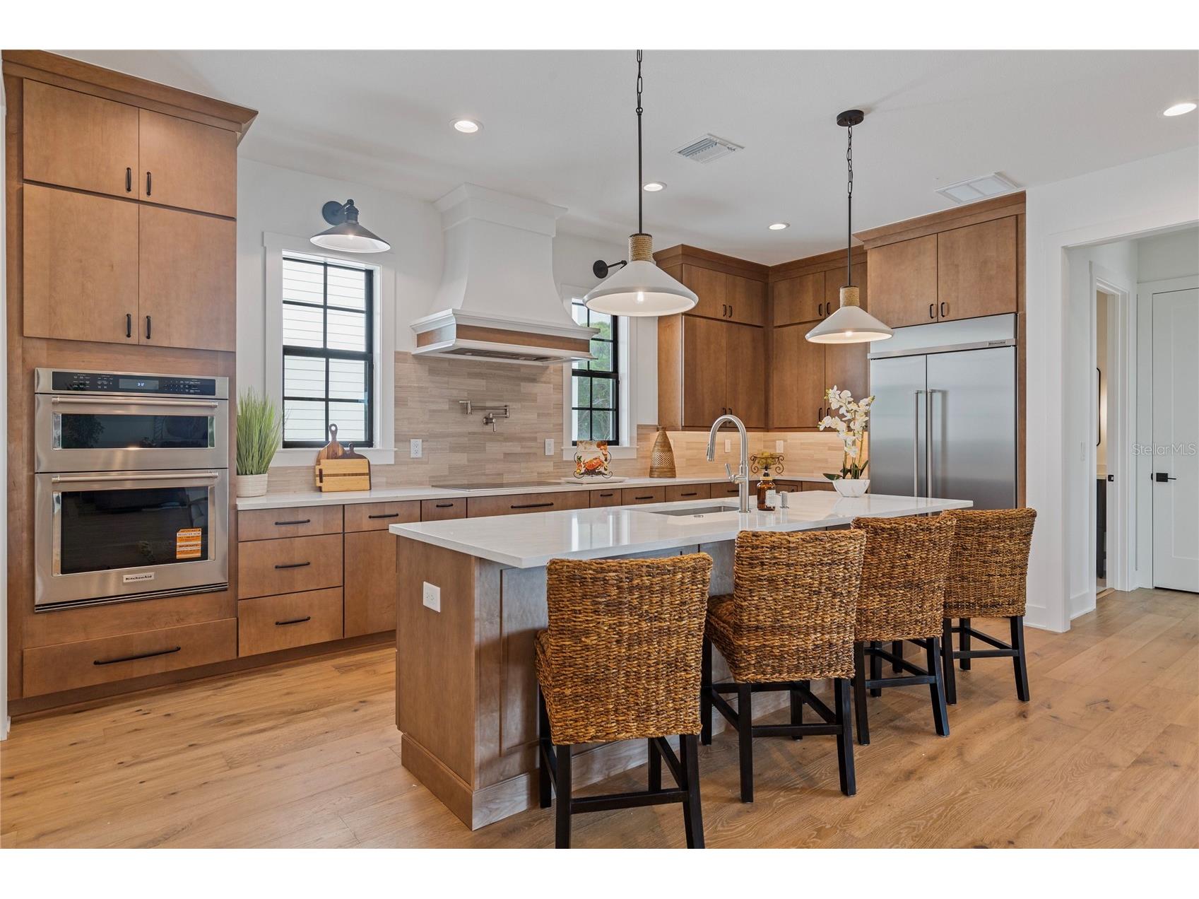 220 90th Avenue NE Saint Petersburg FL 33702 TB8423274 image7