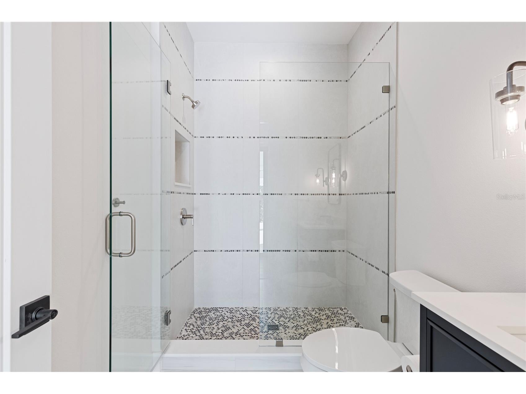 220 90th Avenue NE Saint Petersburg FL 33702 TB8523597 image16