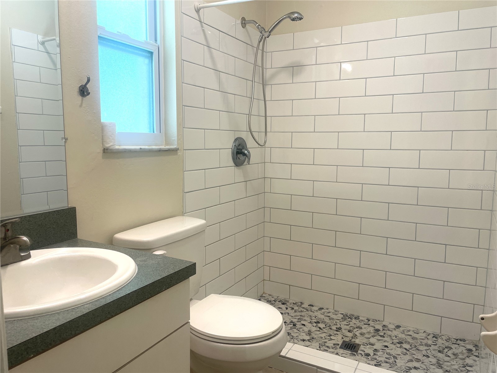 220 Avalon Road Venice FL 34293 A4694977 image16