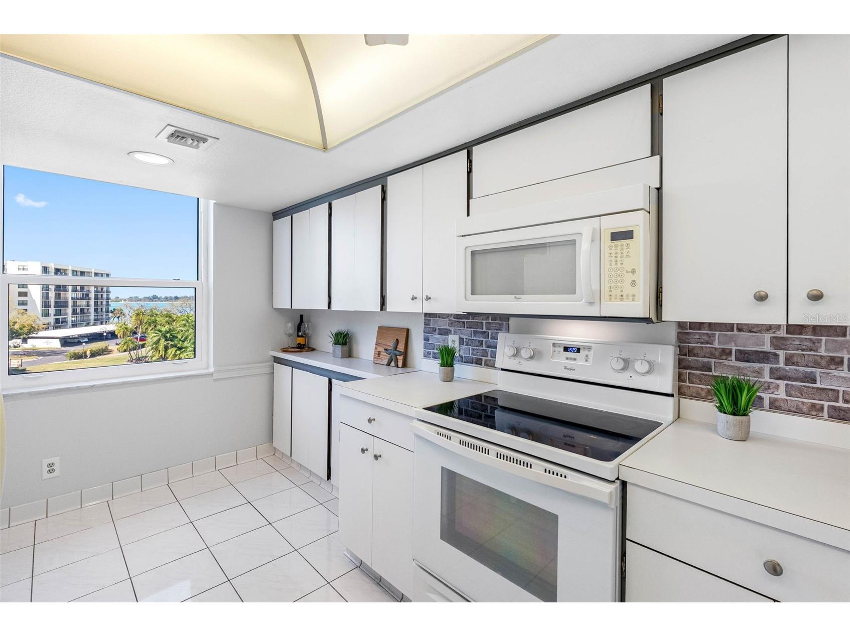 220 Belleview Boulevard #310 Belleair FL 33756 - HAROLD'S LAKE TB8480473 image16