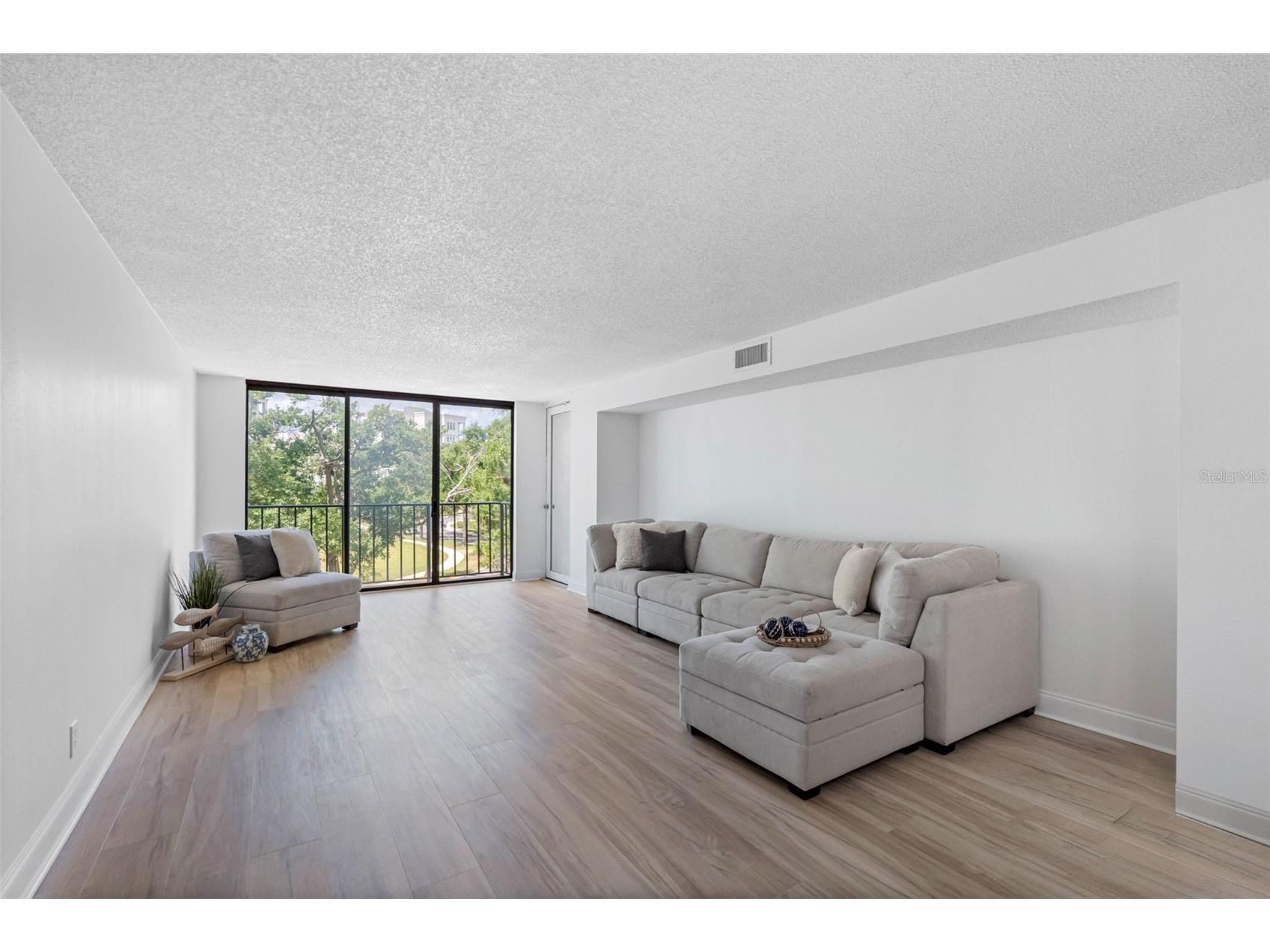 220 Belleview Boulevard #412 Belleair FL 33756 - HAROLD'S LAKE TB8525977 image5
