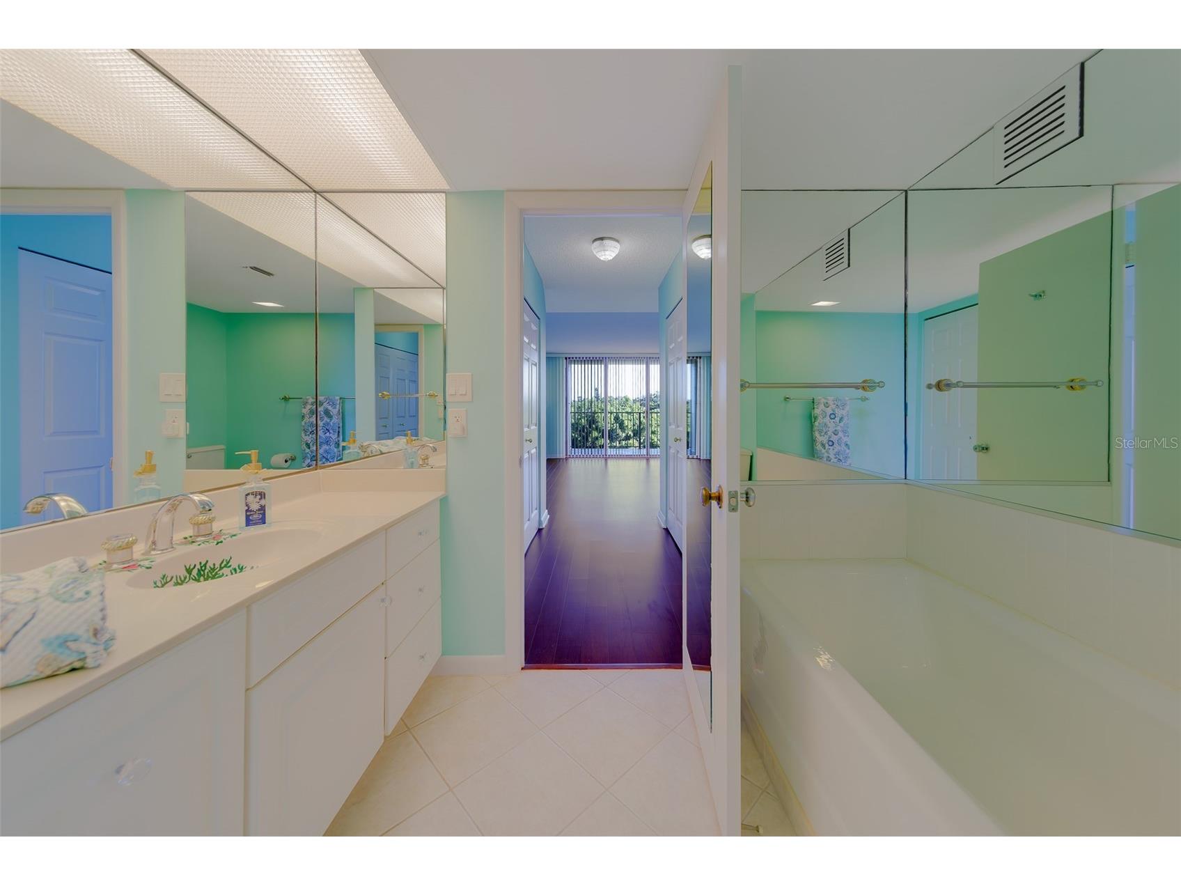 220 Belleview Boulevard #504 Belleair FL 33756 TB8440309 image28