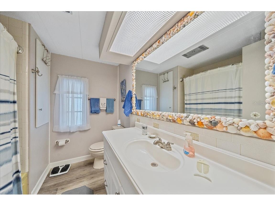 220 Bimini Drive Palmetto FL 34221 A4674261 image10