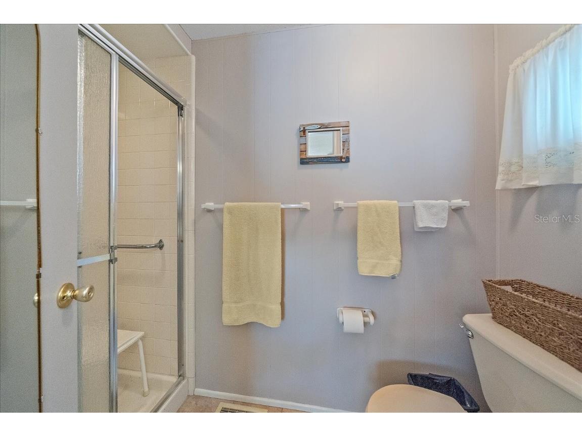 220 Bimini Drive Palmetto FL 34221 A4674261 image14