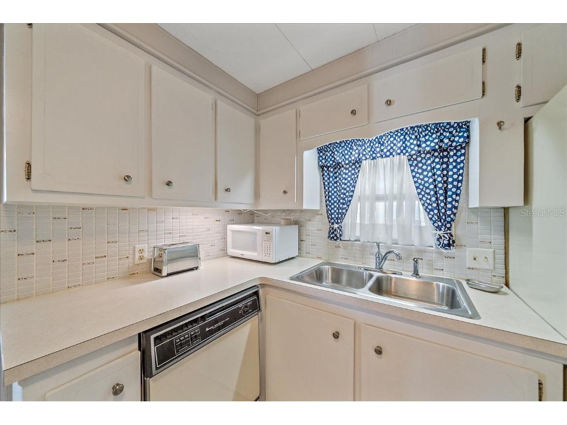 220 Bimini Drive Palmetto FL 34221 A4674261 image31