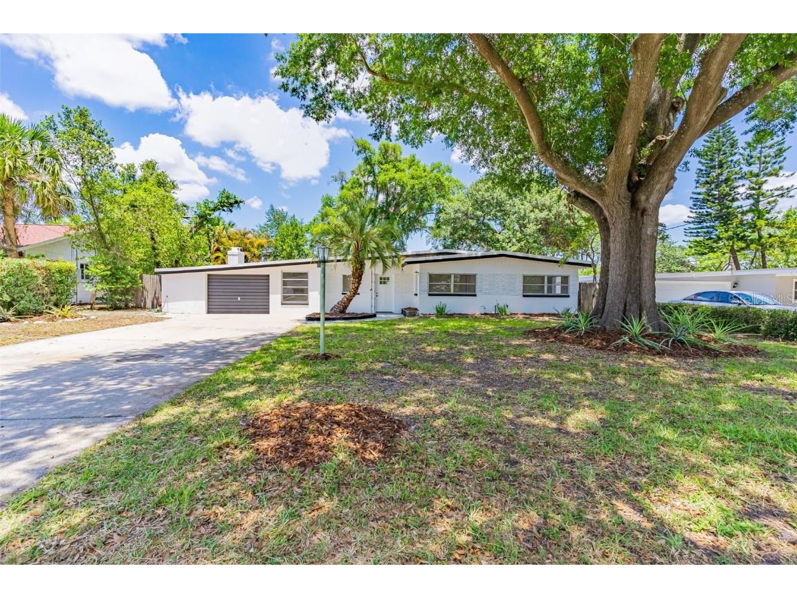 220 Blossom Lane Winter Park FL 32789 O6187877 image1