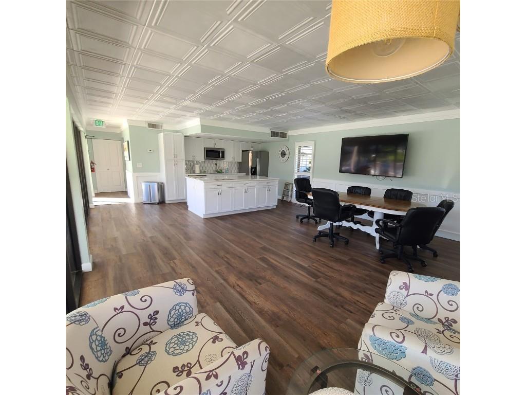 220 Buttonwood Circle #220 Seminole FL 33777 TB8445583 image60