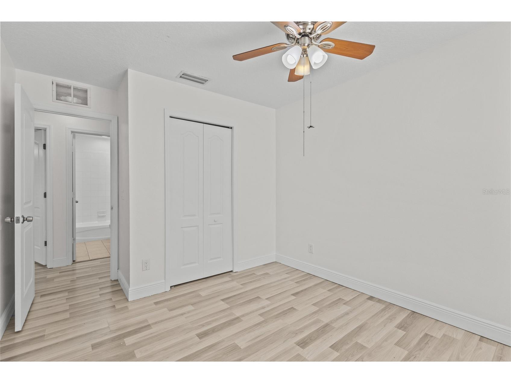 220 Cape Harbour Loop #UNIT 101 Bradenton FL 34212 A4698660 image17