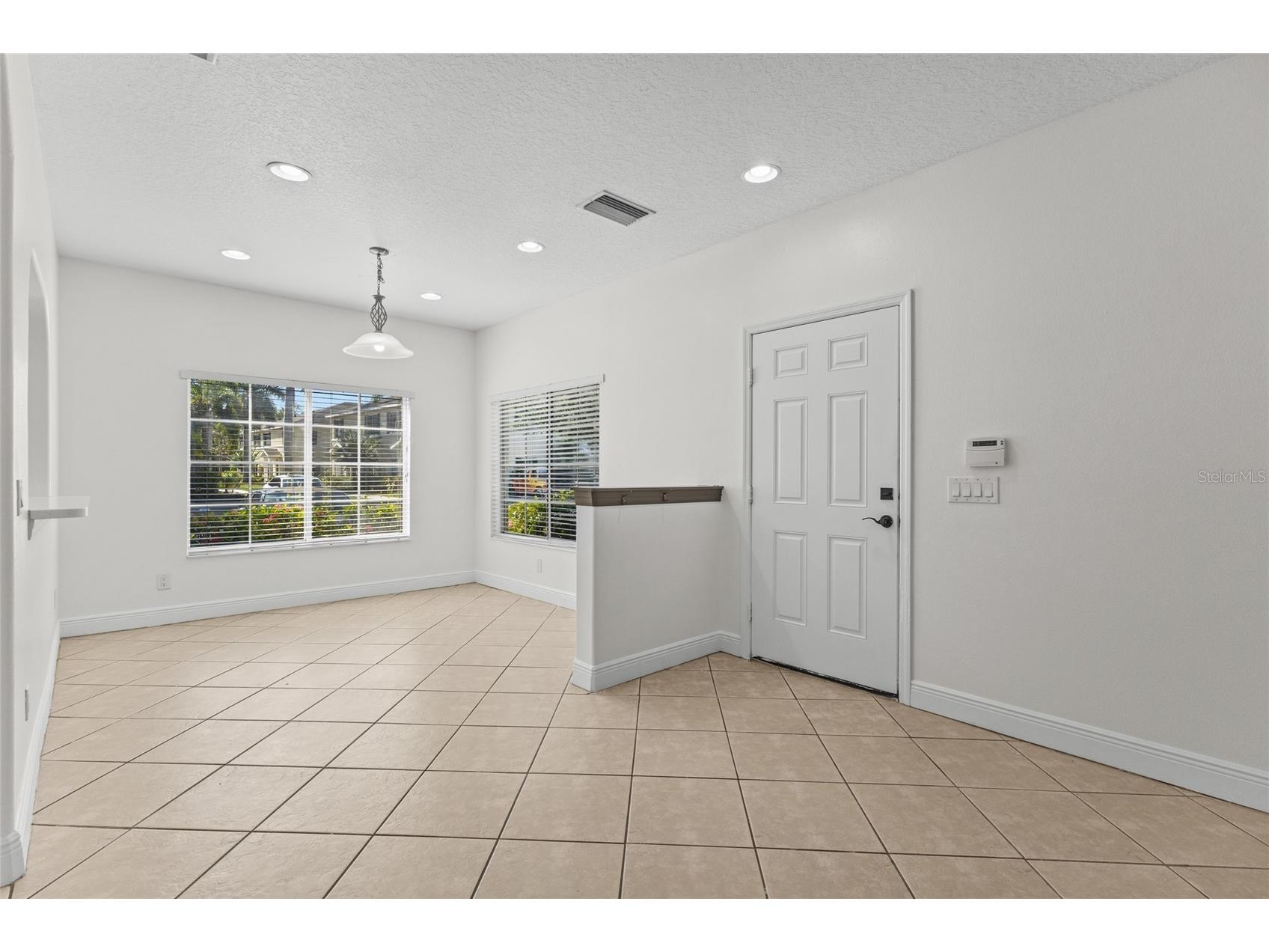 220 Cape Harbour Loop #UNIT 101 Bradenton FL 34212 A4698660 image6