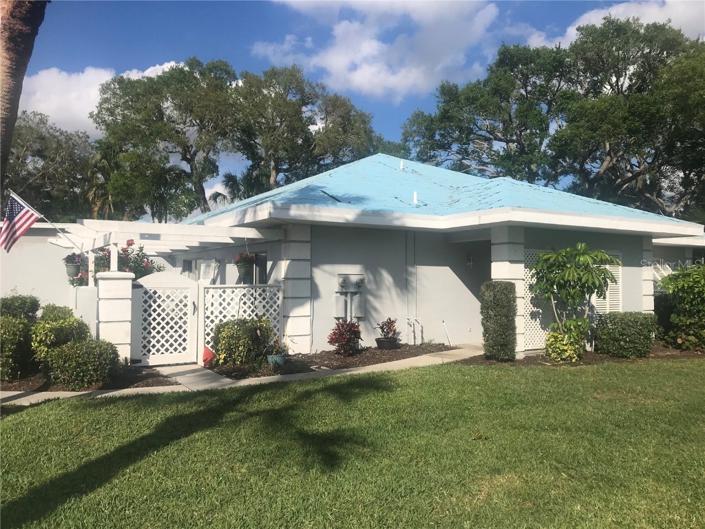 220 Cerromar Way S #32 Venice FL 34293 N6131693 image1