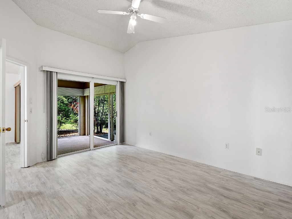 220 Chartley Court N Sarasota FL 34232 A4672308 image13