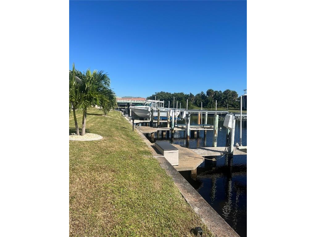 220 Coldeway Drive #123 Punta Gorda FL 33950 C7517152 image24