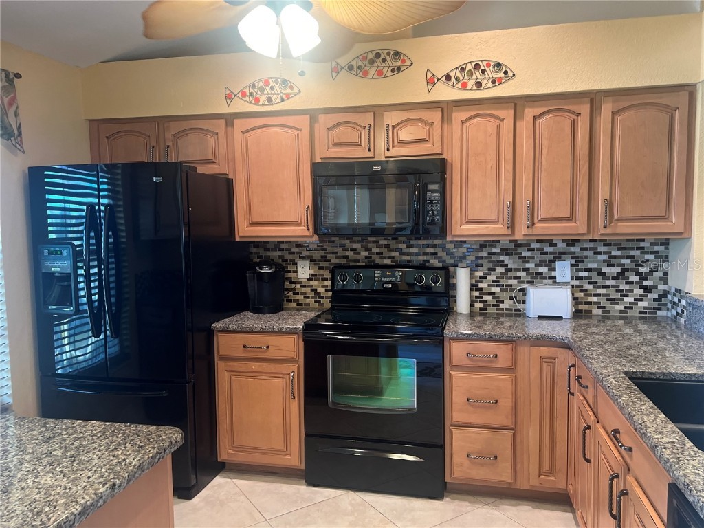 220 Coldeway Drive #123 Punta Gorda FL 33950 C7517152 image4