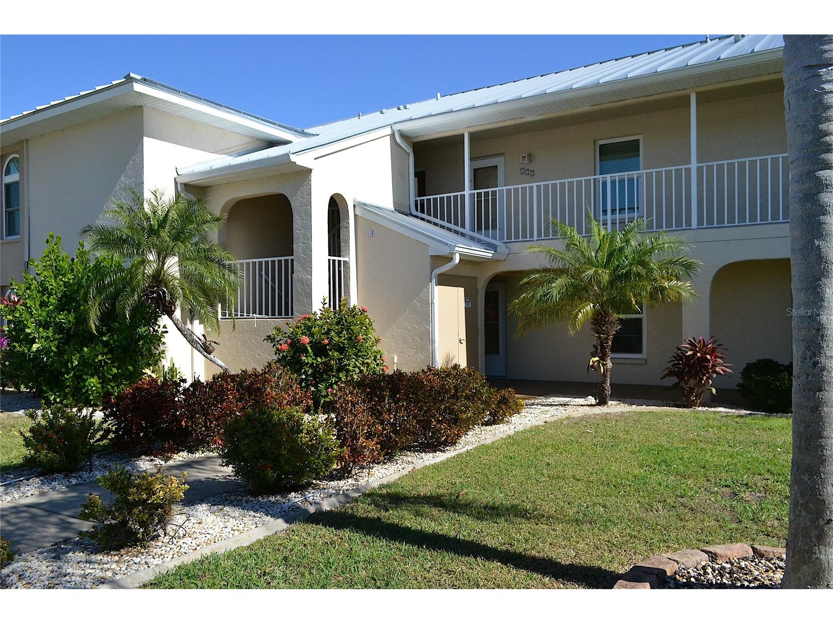 220 Coldeway Drive #211 Punta Gorda FL 33950 - BASS INLET C7520448 image1