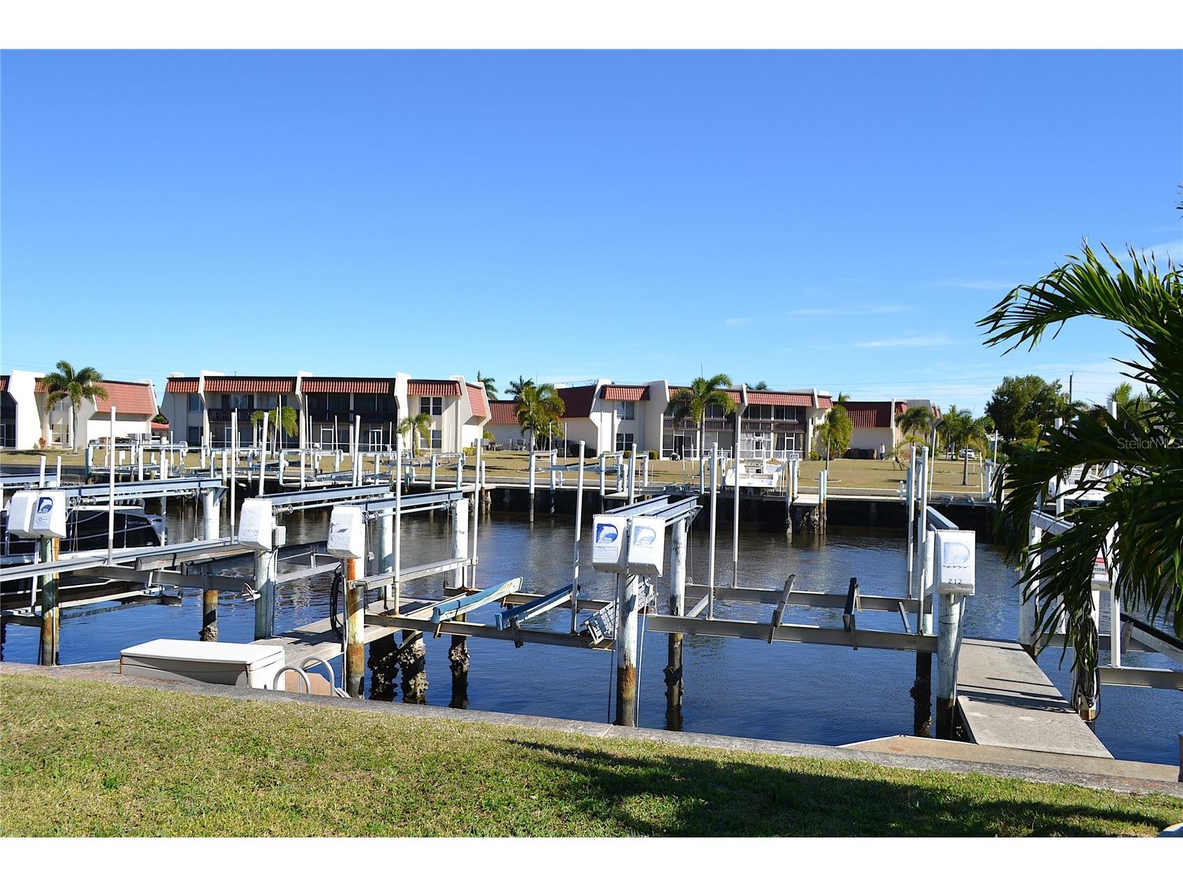 220 Coldeway Drive #211 Punta Gorda FL 33950 - BASS INLET C7520448 image2