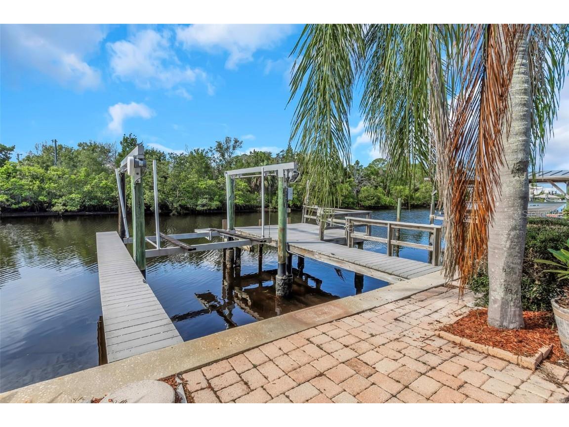 220 Driftwood Drive S Palm Harbor FL 34683 W7878564 image68