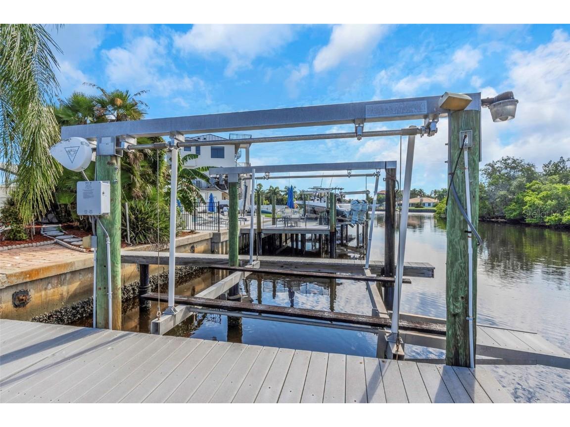 220 Driftwood Drive S Palm Harbor FL 34683 W7878564 image72