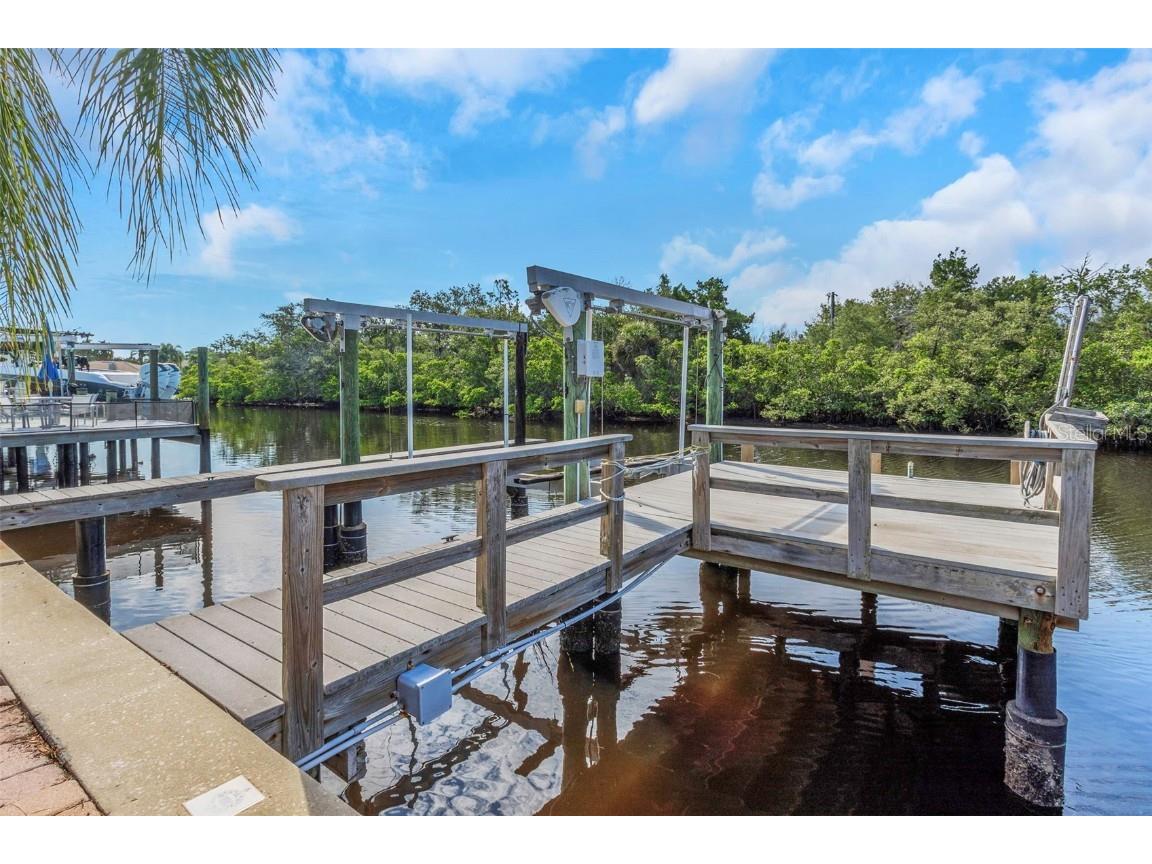 220 Driftwood Drive S Palm Harbor FL 34683 W7878564 image73