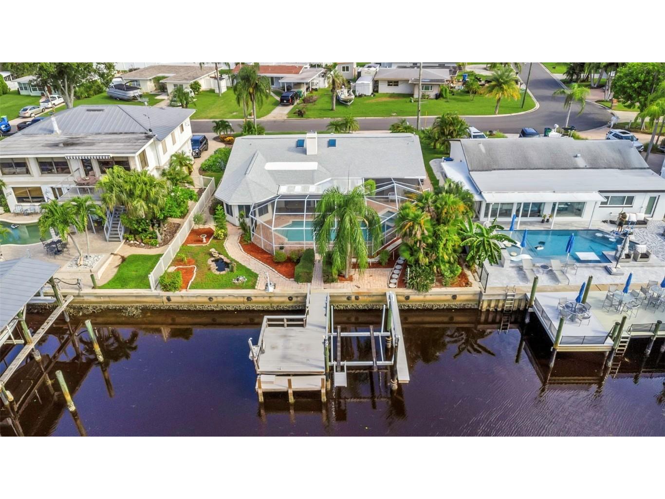 220 Driftwood Drive S Palm Harbor FL 34683 W7878564 image96