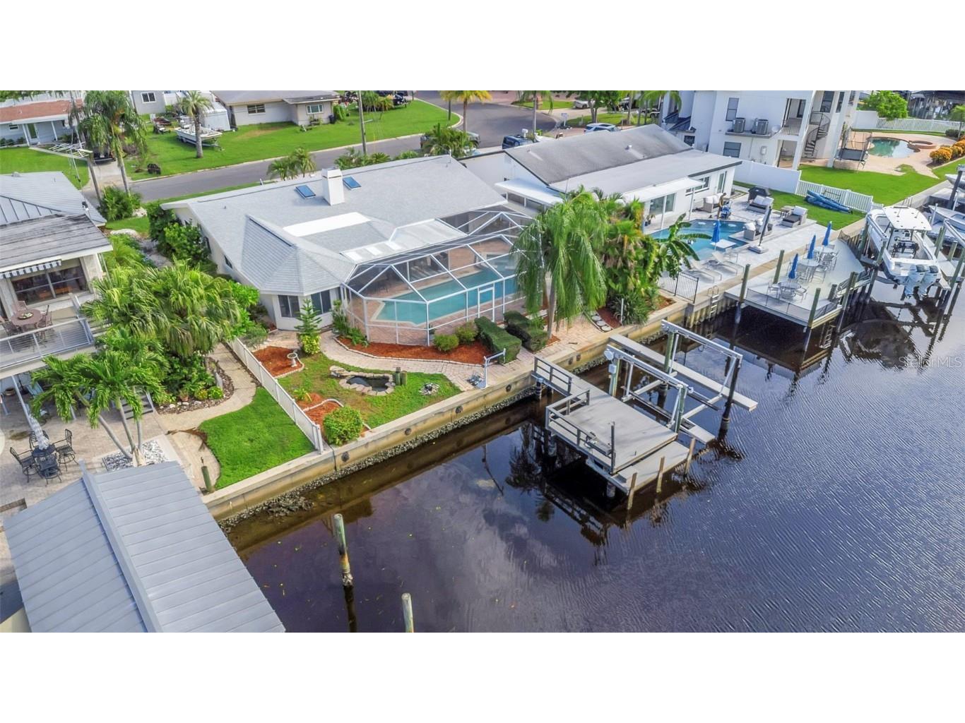 220 Driftwood Drive S Palm Harbor FL 34683 W7878564 image98