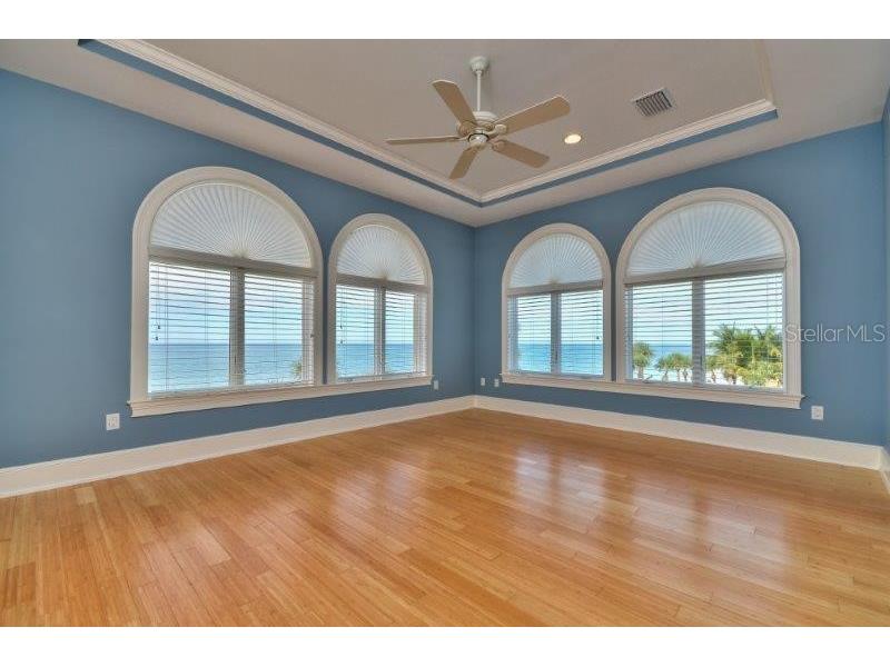 220 Gulf Boulevard #8 Belleair Beach FL 33786 TB8474498 image13
