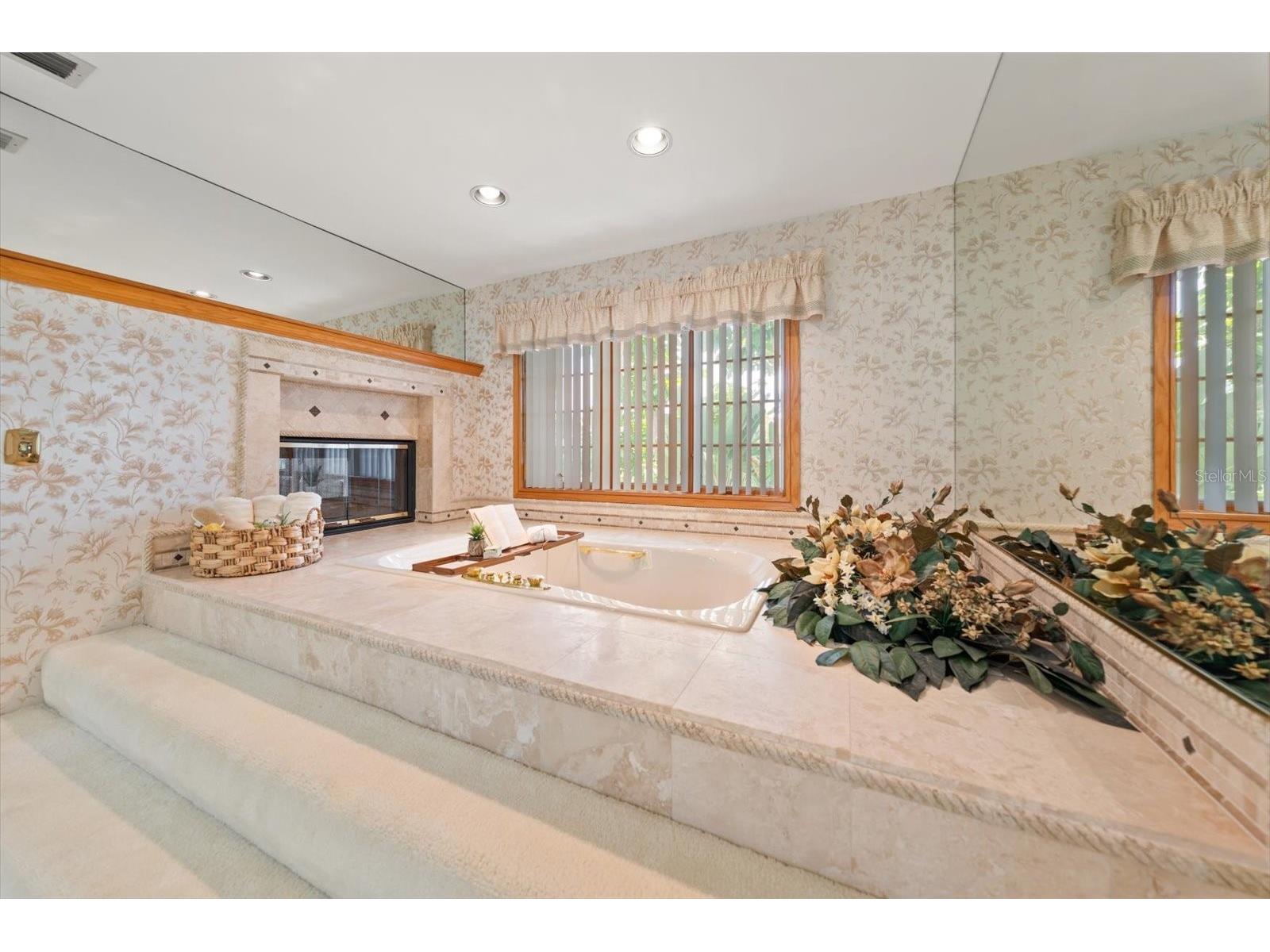 220 Harbor View Lane Largo FL 33770 - INTRACOASTAL TB8521648 image43