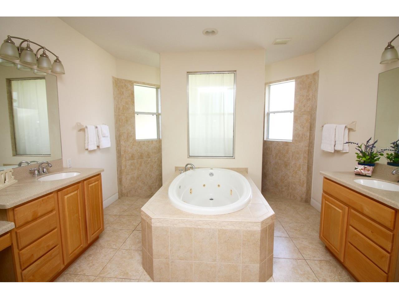 220 Hartridge Hills Dr Winter Haven FL 33881 P4939062 image30