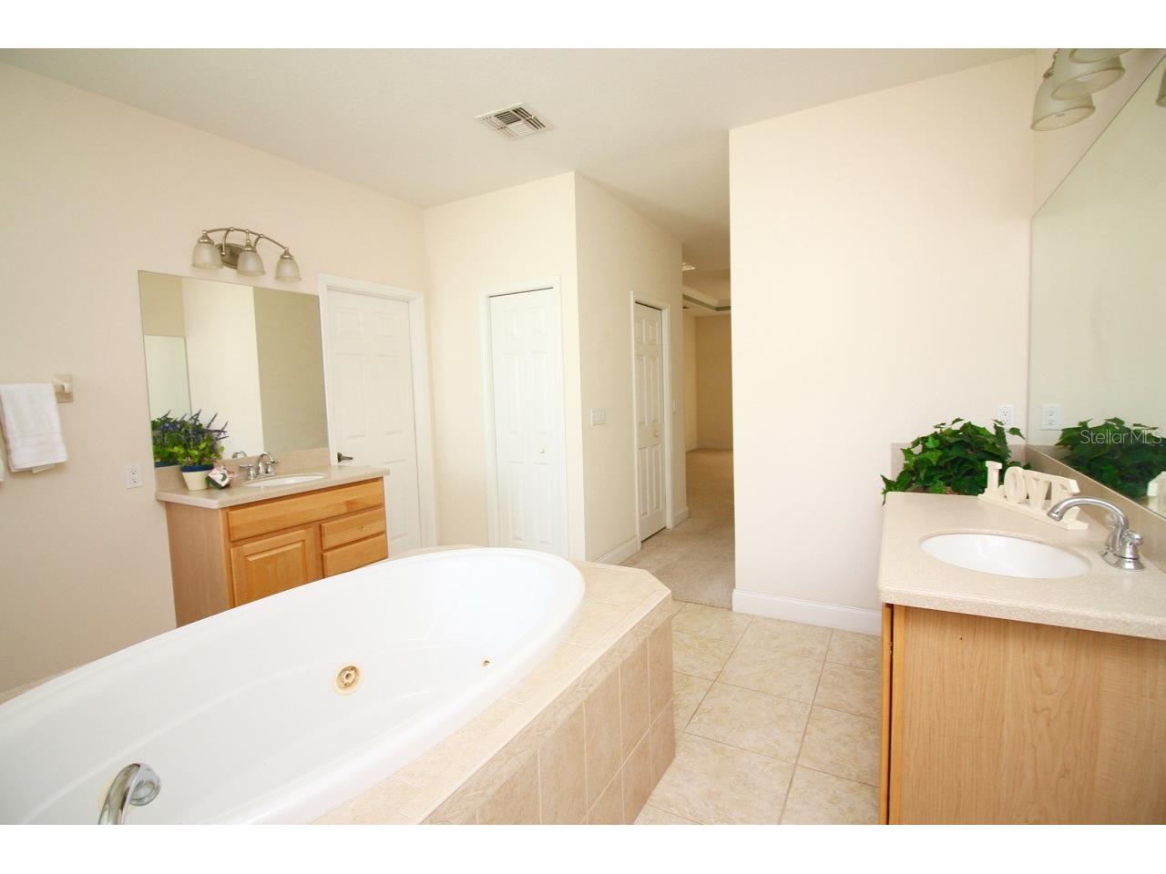 220 Hartridge Hills Dr Winter Haven FL 33881 P4939062 image34