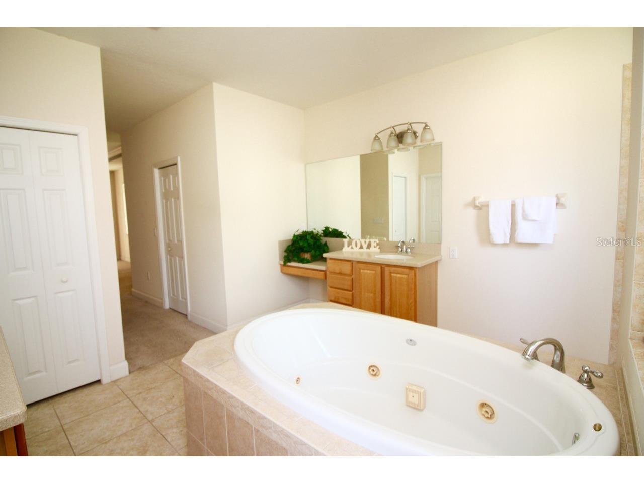 220 Hartridge Hills Dr Winter Haven FL 33881 P4939062 image36