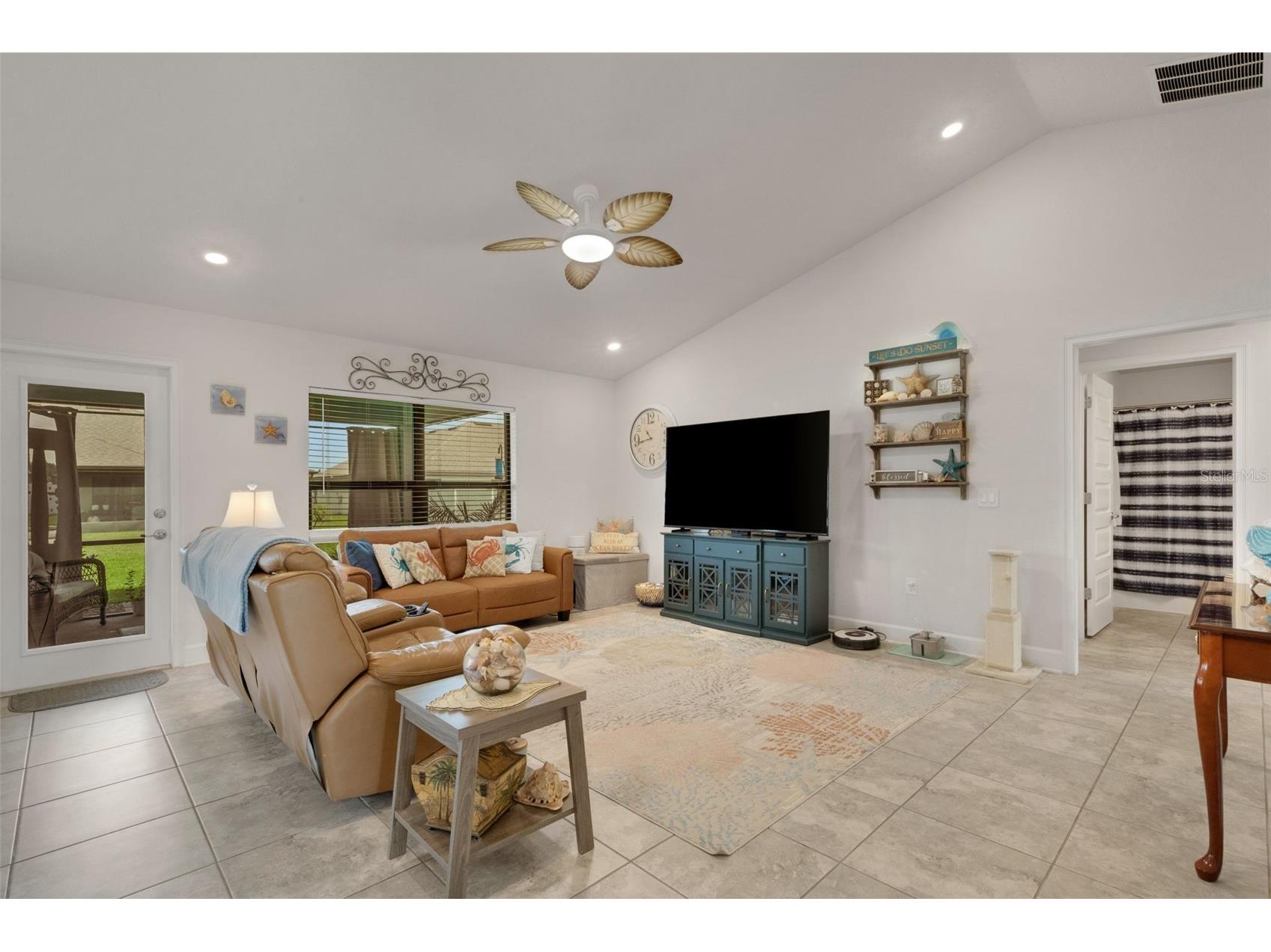 220 Heritage Park Lane Mulberry FL 33860 L4963403 image5