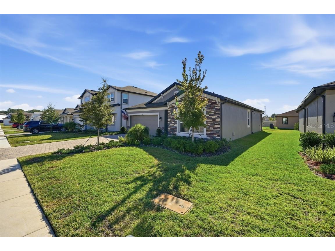 220 Hillshire Place Spring Hill FL 34609 TB8447673 image2