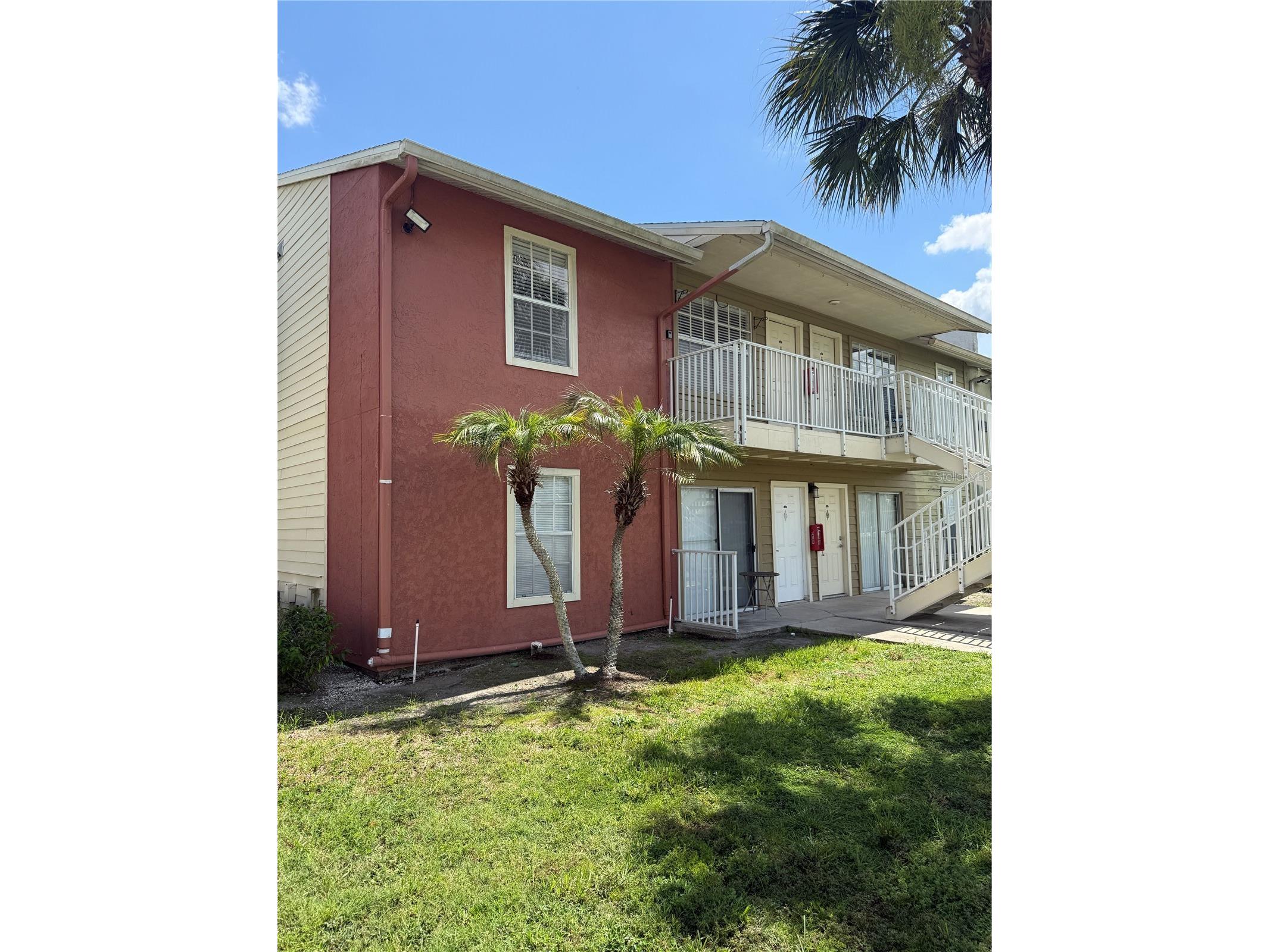 220 Lake Parsons Green #205 Brandon FL 33511 TB8522141 image1