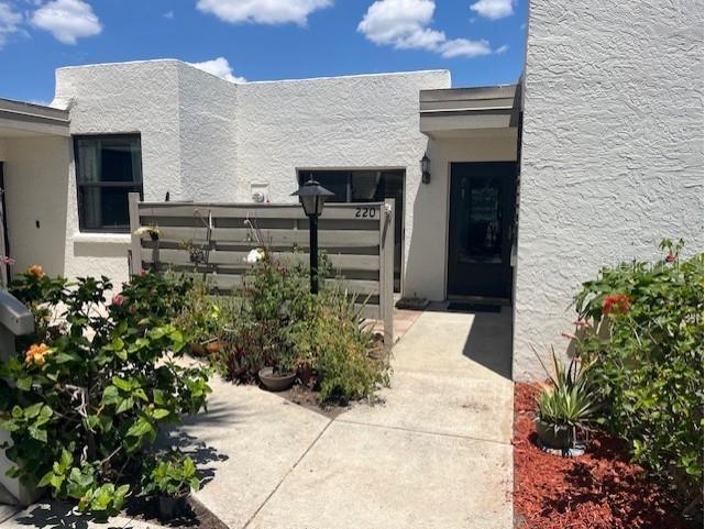 220 Lakewood Drive Bradenton FL 34210 A4691552 image1