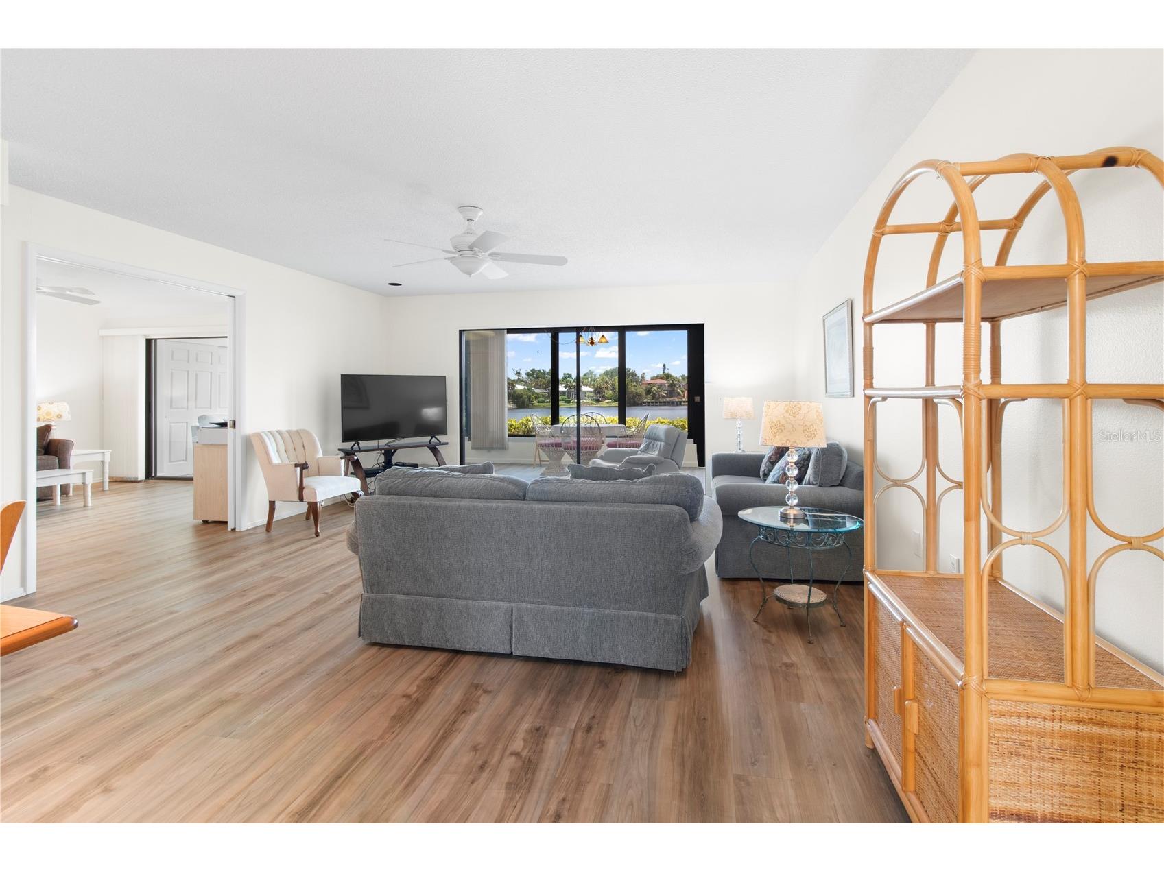 220 Lakewood Drive Bradenton FL 34210 A4691552 image10