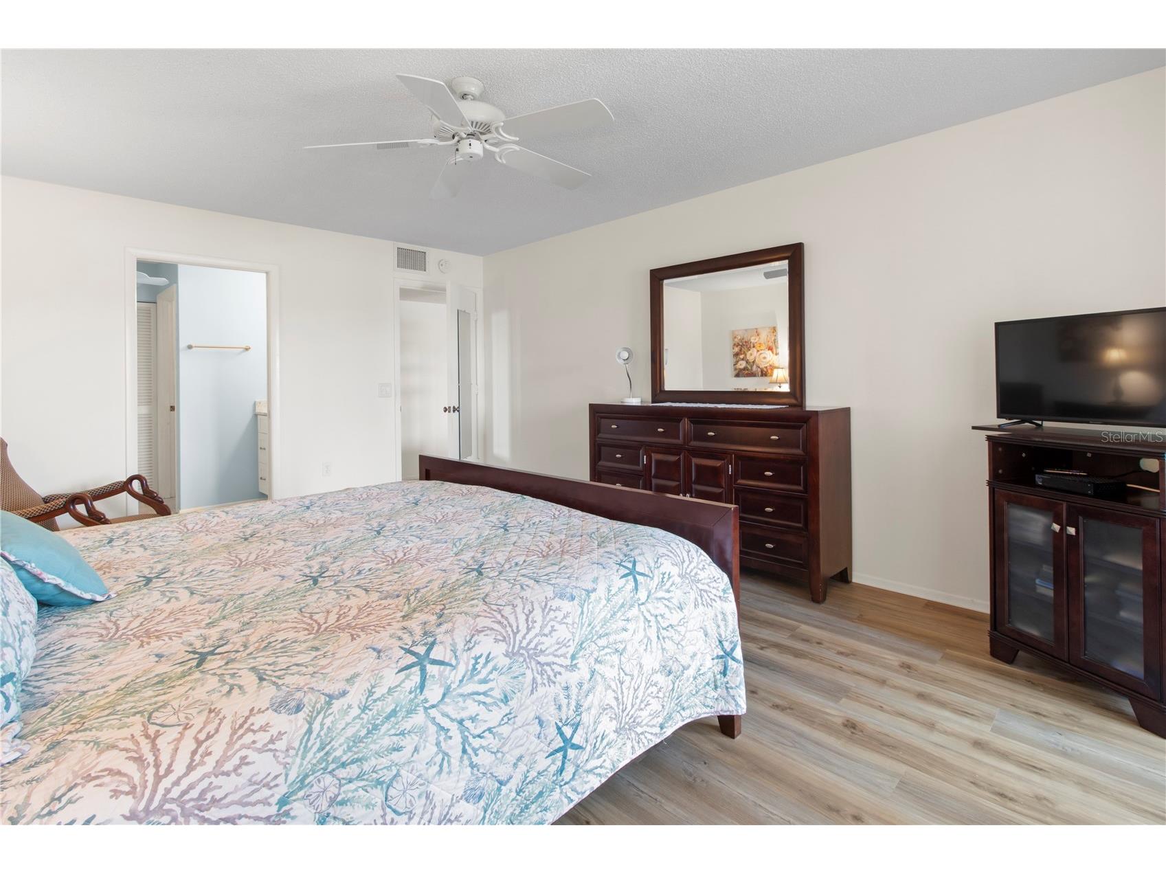 220 Lakewood Drive Bradenton FL 34210 A4691552 image25