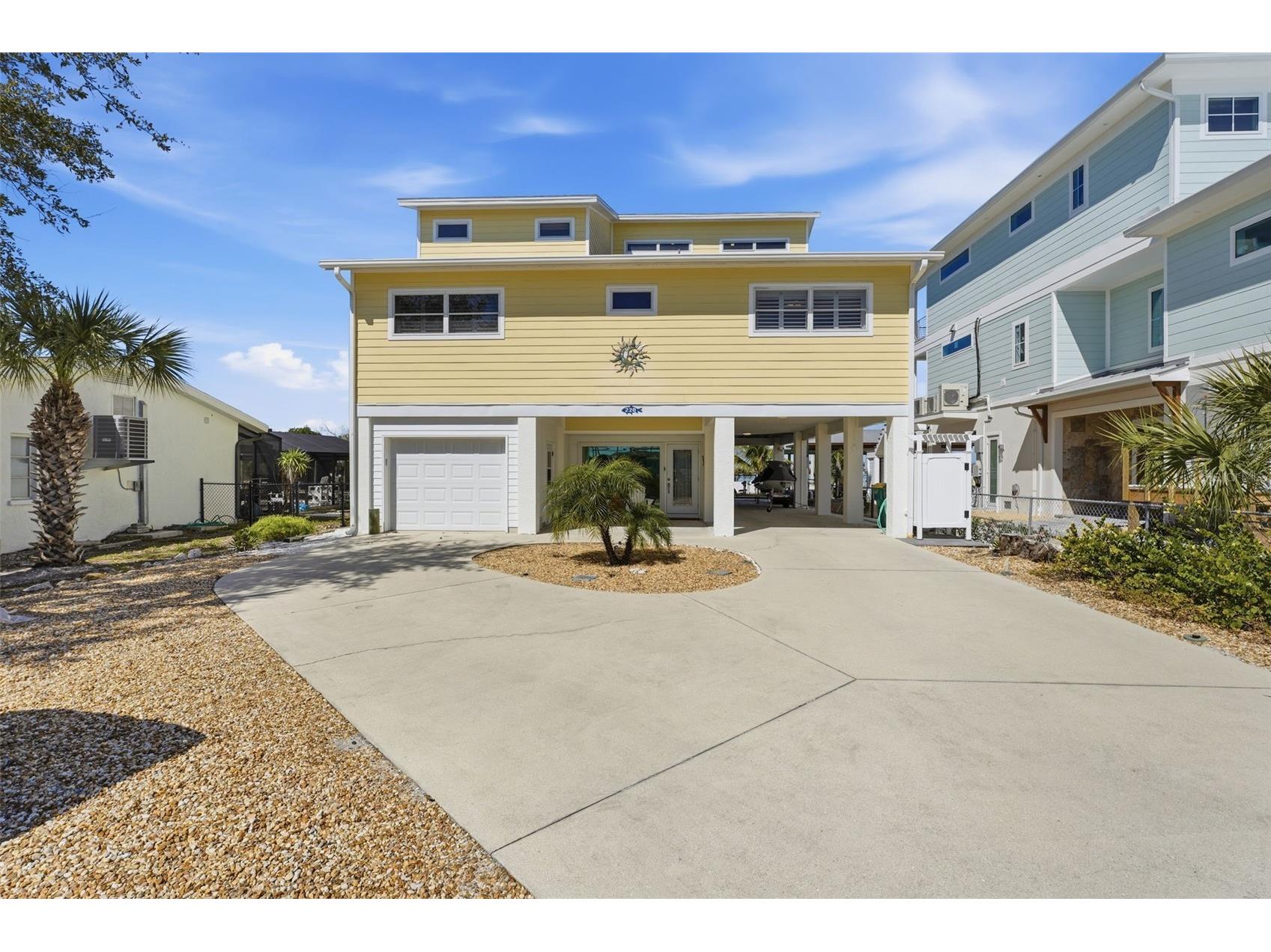 220 Mockingbird Street Englewood FL 34223 D6146992 image1