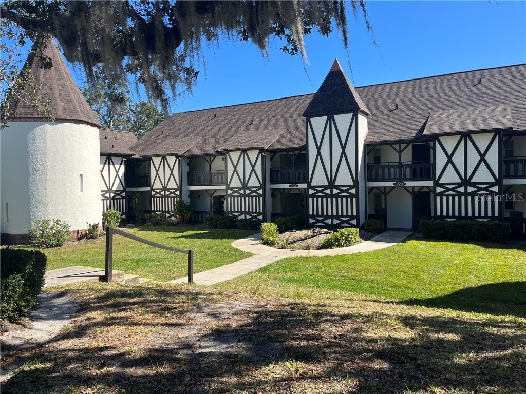 220 N Bayshore Boulevard #102 Clearwater FL 33759 U8189626 image1