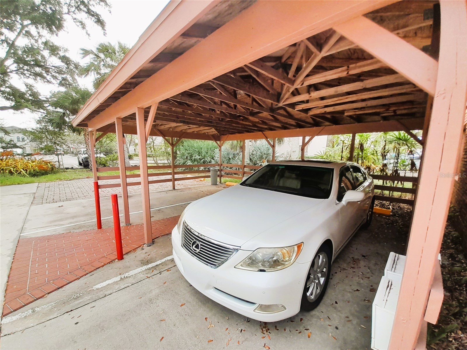 220 N Tuttle Avenue Sarasota FL 34237 A4633993 image8