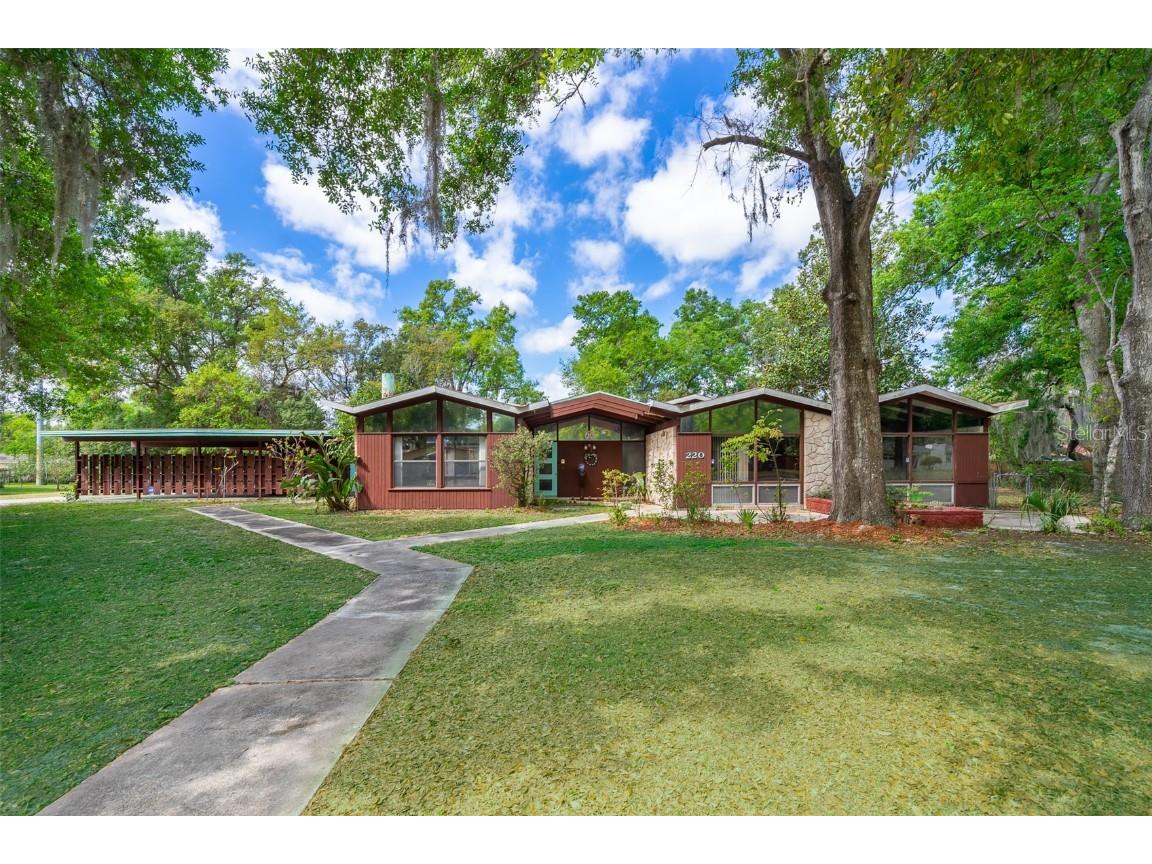 220 N Washington Avenue Apopka FL 32703 O6092911 image1