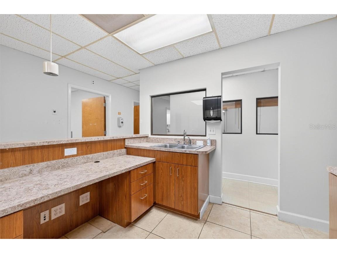 220 N Westmonte Drive #B Altamonte Springs FL 32714 O6348610 image36